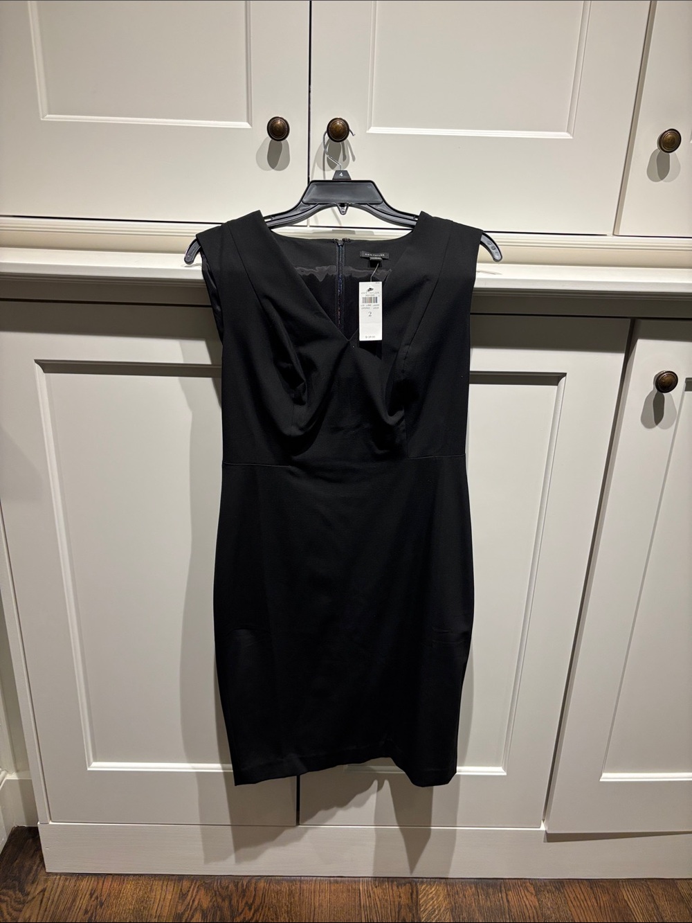 Ann Taylor Black Sleeveless V-Neck sheath Dress